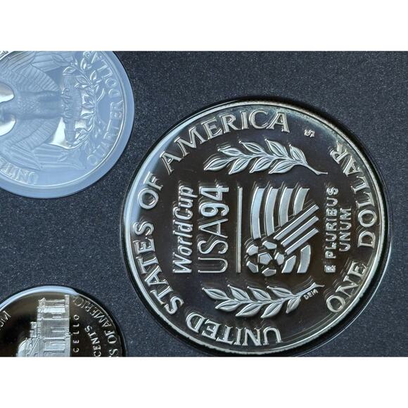 1994 S US Mint Prestige Proof Set World Cup Silver Dollar COA OGP Coins - Picture 4 of 5